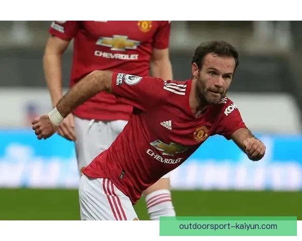 马塔的风格分析：发挥稳定，技术细腻，助攻能力突出