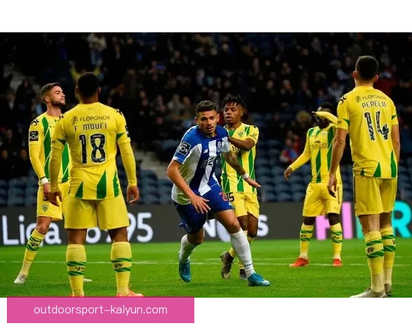 泰国队在曼谷德比中表现稳健，展现出强大的竞争力